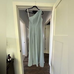 David’s Bridal Chiffon One Shoulder with side slit cut in size